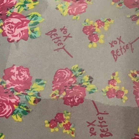 Betsey Johnson Pink and Black Cosmetic Bag with Leopard Print - Picture 4 of 8